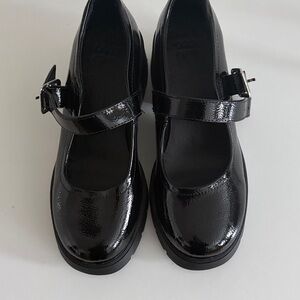 Black Patent Leather Mary Jane Shoes